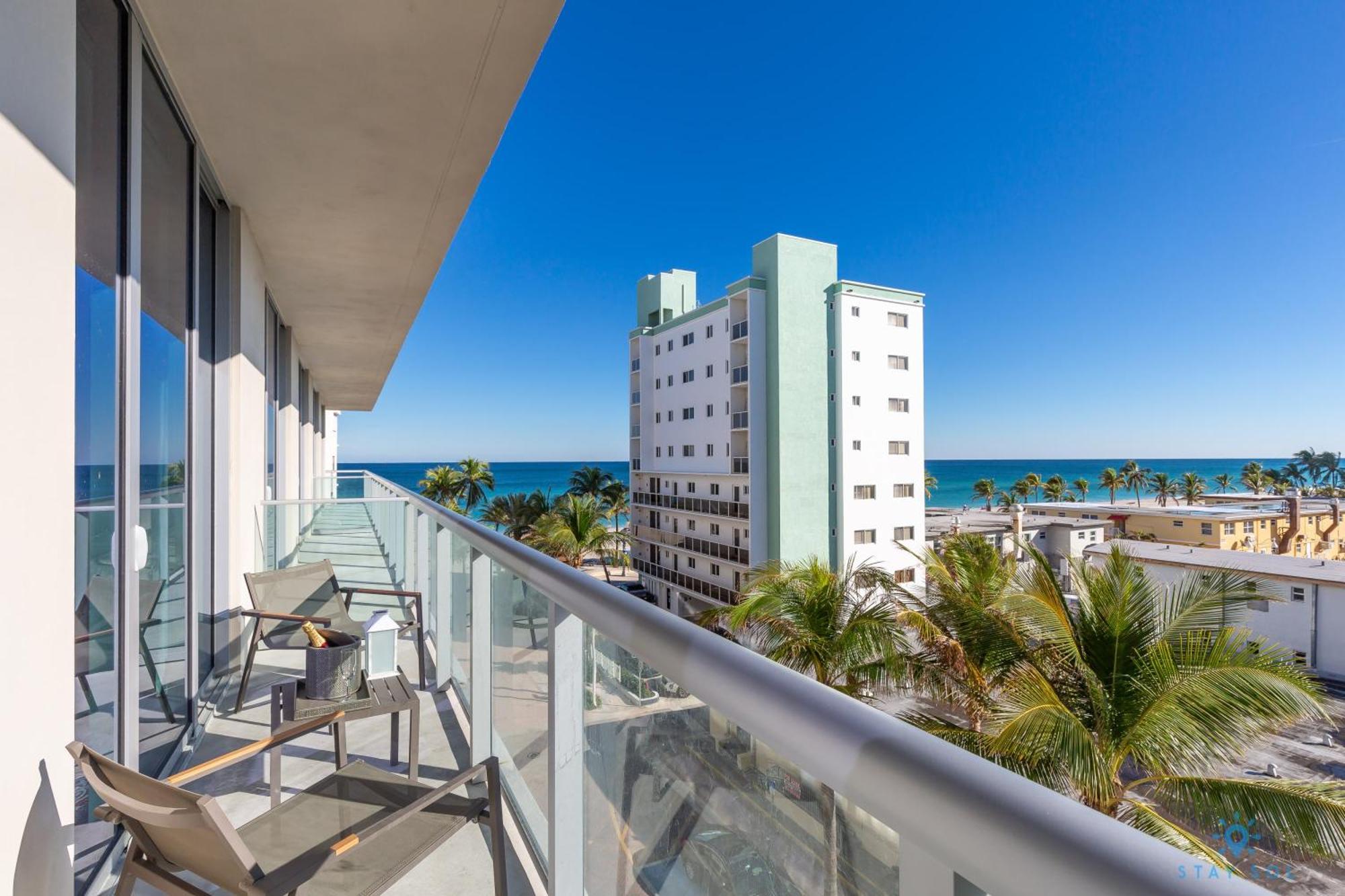 Costa Hollywood Beach Екстер'єр фото